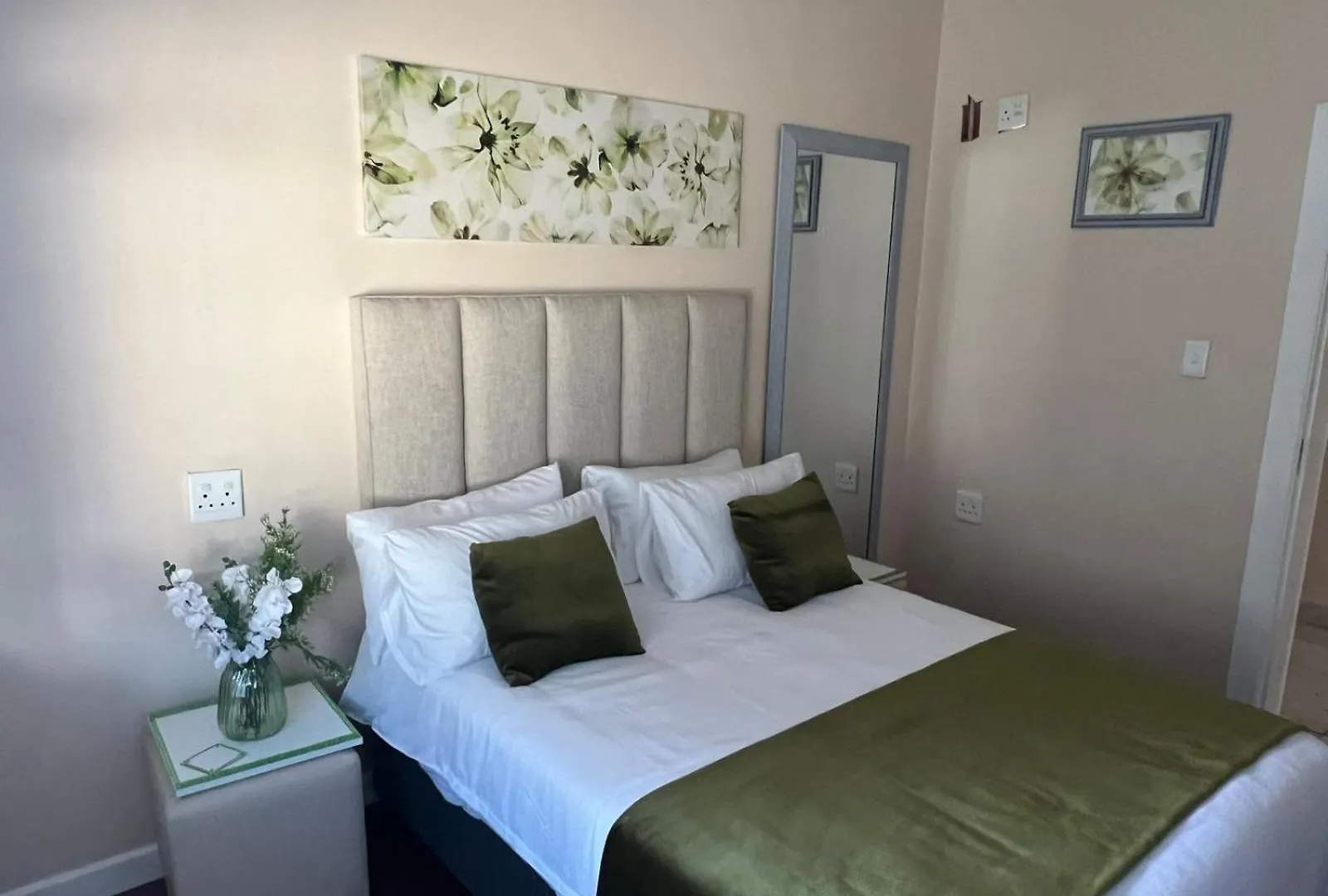La Vida Guest House Bellville 0*,  Νότια Αφρική