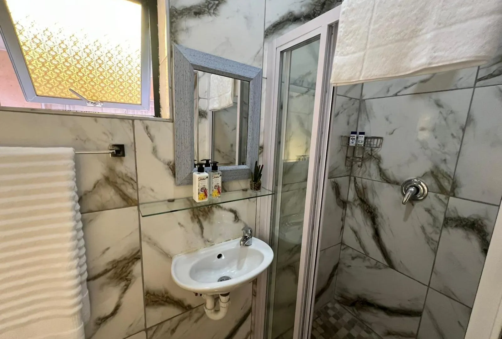 La Vida Guest House Bellville