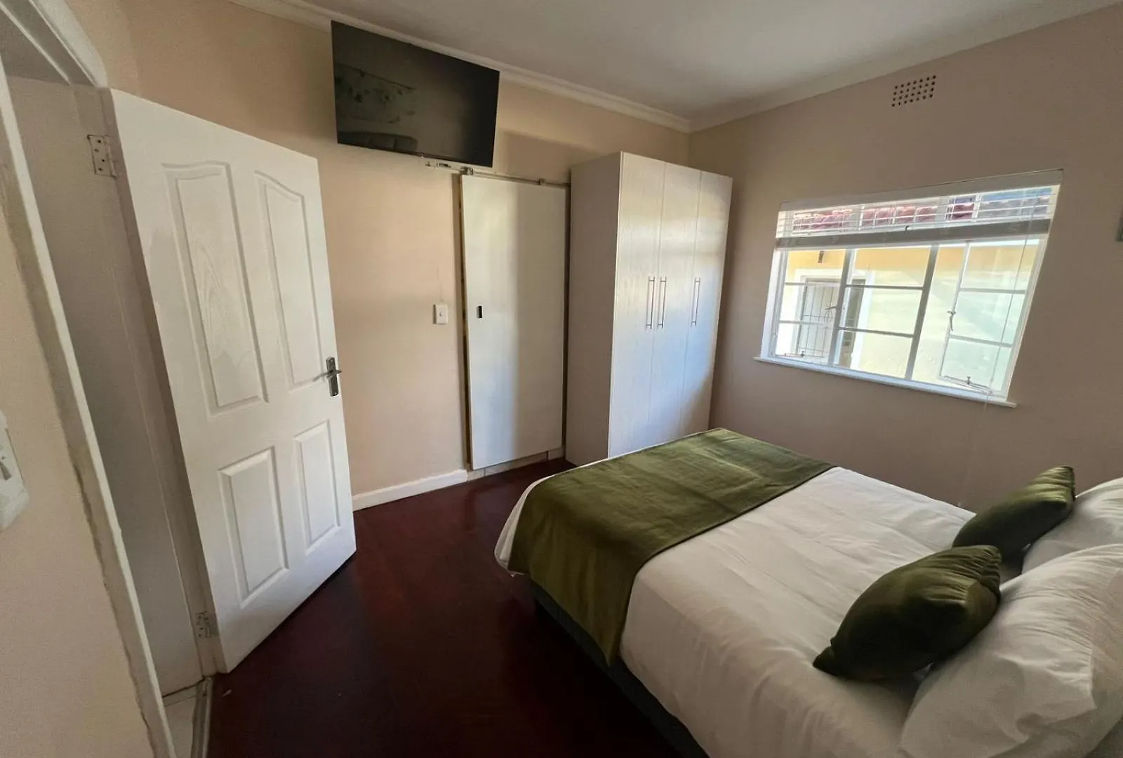 La Vida Guest House Bellville