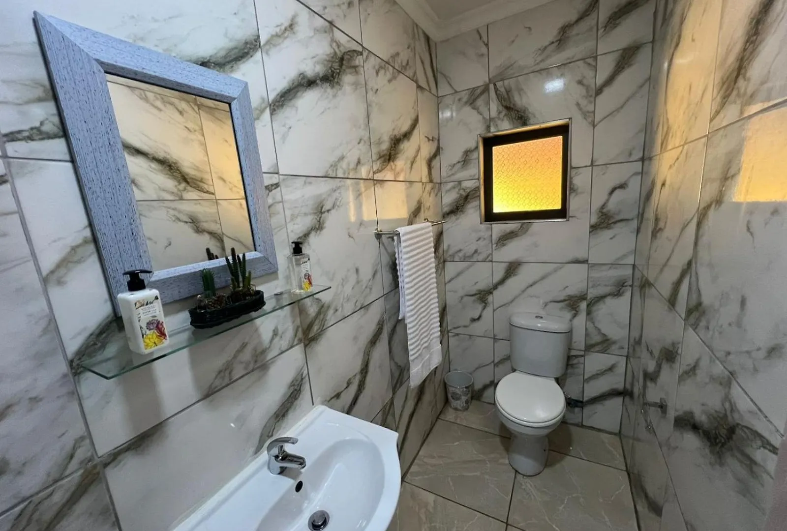 La Vida Guest House Bellville Νότια Αφρική